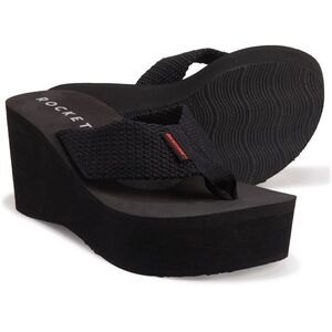 Rocket dog platform flip flop sandals size 8